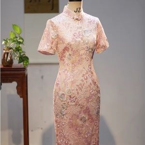 Handcrafted Pink Qipao Chinese Traditional Dress/ Global wear